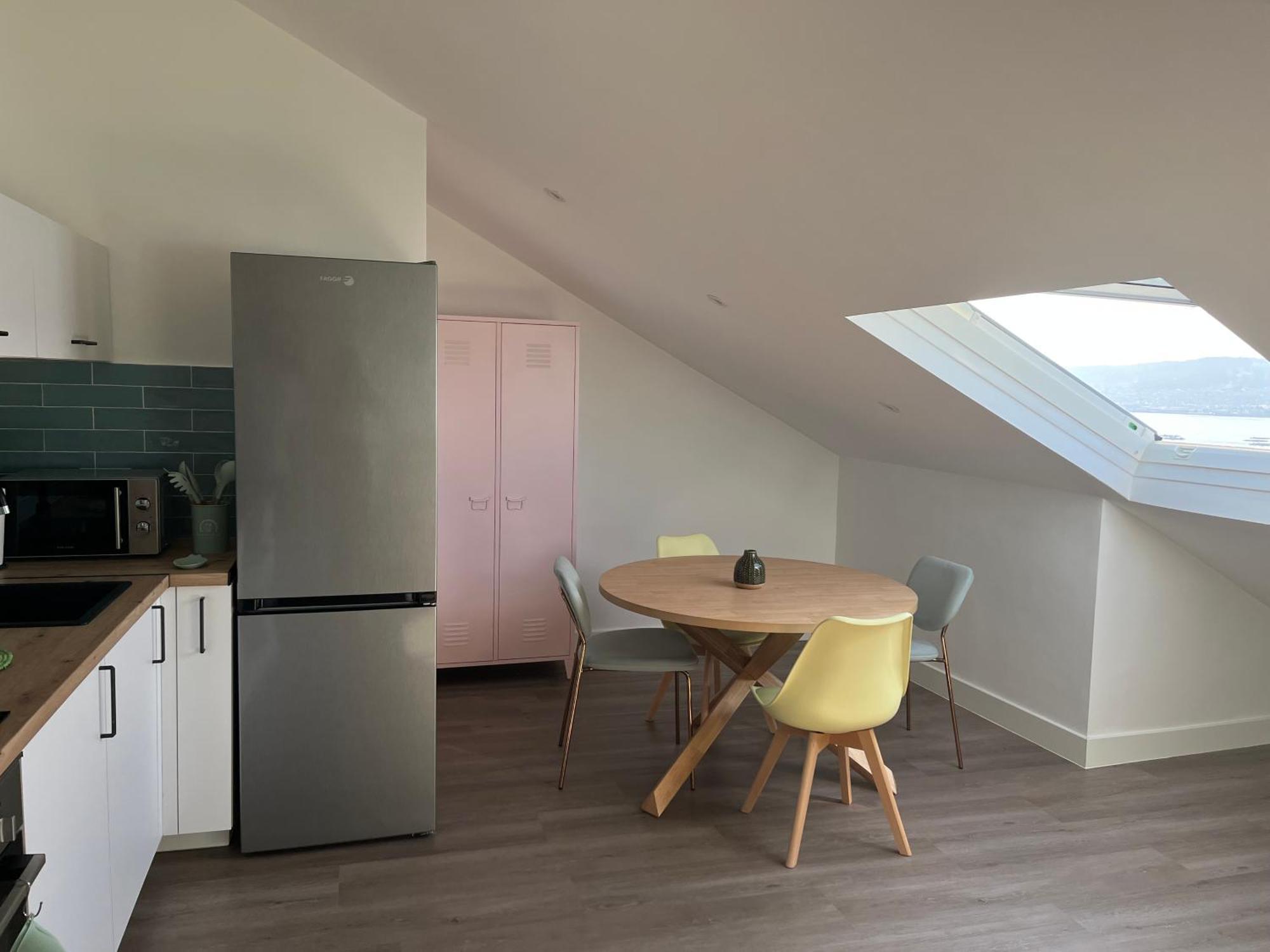 Atico Con Vistas En Raxo Apartment ภายนอก รูปภาพ
